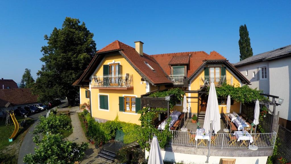 Eckberg House | Skoff Original Winzerzimmer