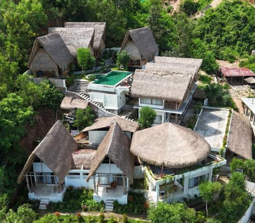 Kuta Resort | Sky Mountain Views