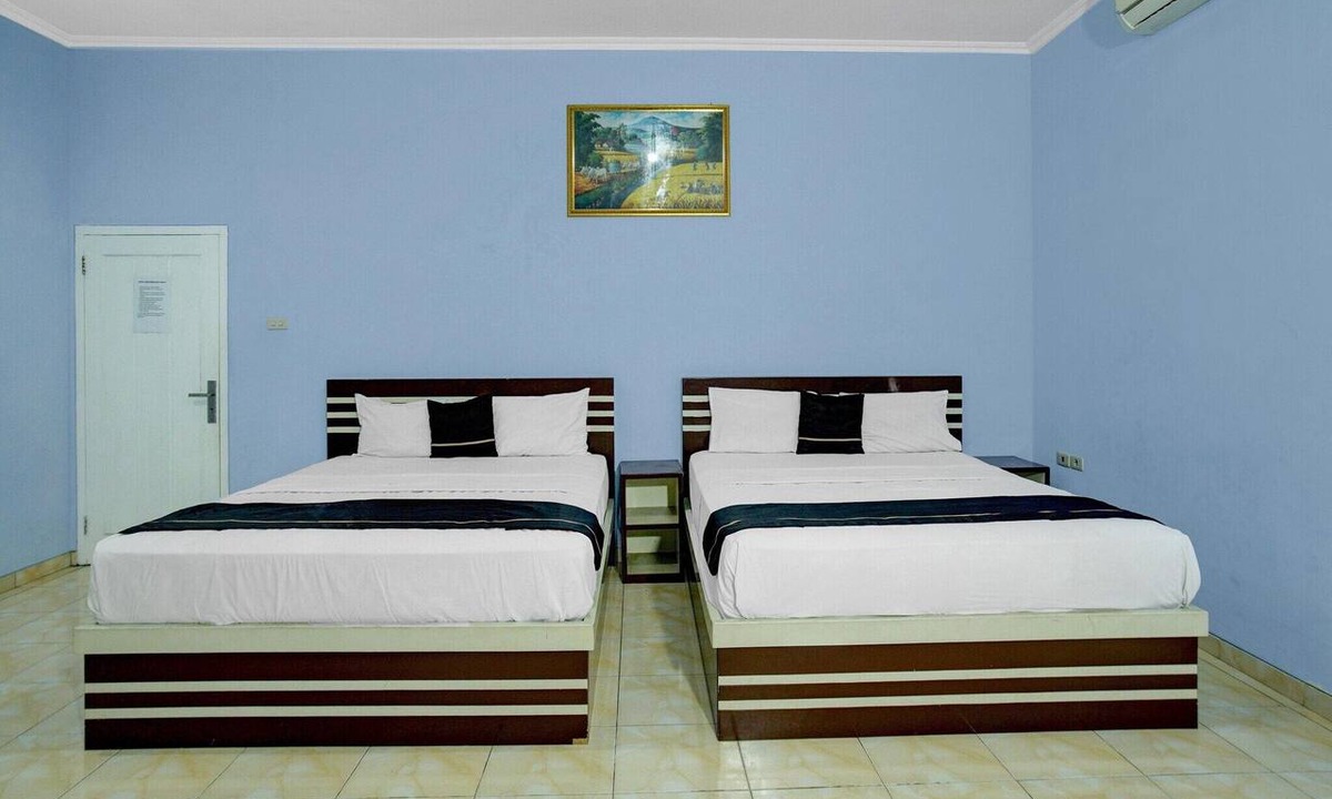 Bandar Lampung House | Spacious Family Stay Near Stadium