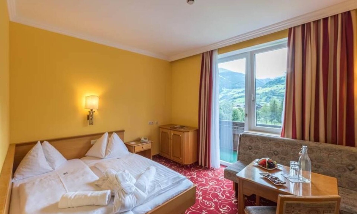 Bad Hofgastein Hotel | Standard Double Room With Grand lit - Germania, Akzent Hotel