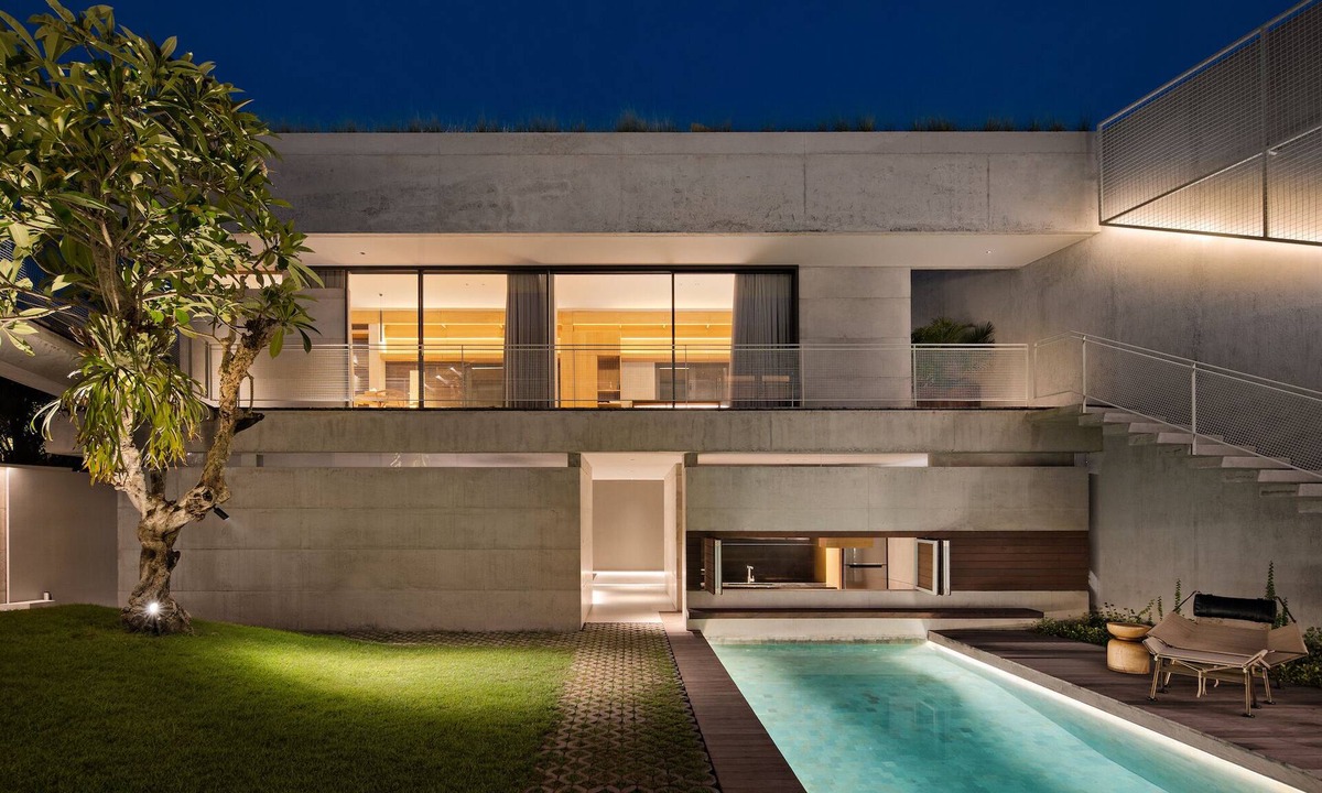 Pererenan Villa | Stylish 3BR Villa Tana Takah w/Pool & Sky Bridge