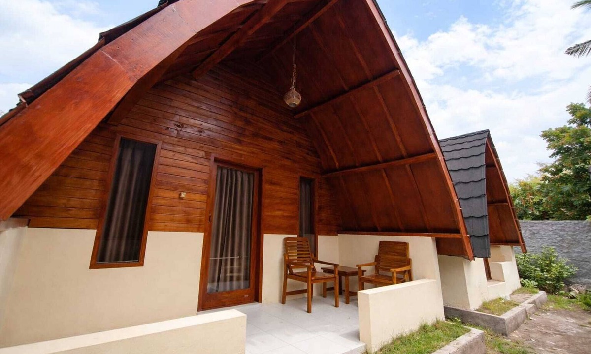 Gili Trawangan Villa | Sunflower Villa