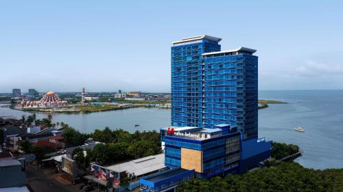 Makassar Hotel | Swiss-Belhotel Waterfront Makassar