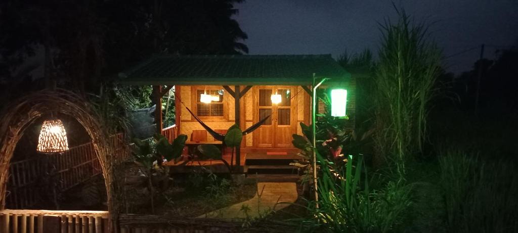 Tetebatu Bed & Breakfast | Tetebatu Sasak House Bungalow