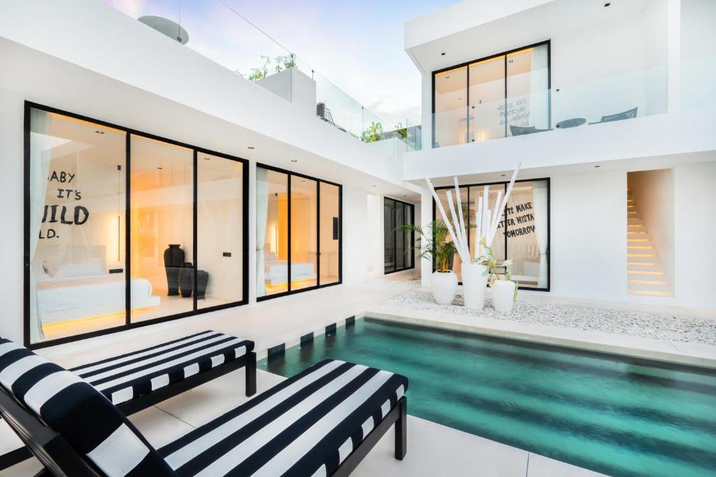 Batu Bolong Hotel | The Den Canggu