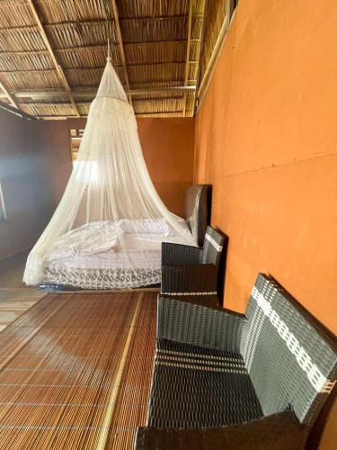 Sawinggrai House | THE Drift Wood House