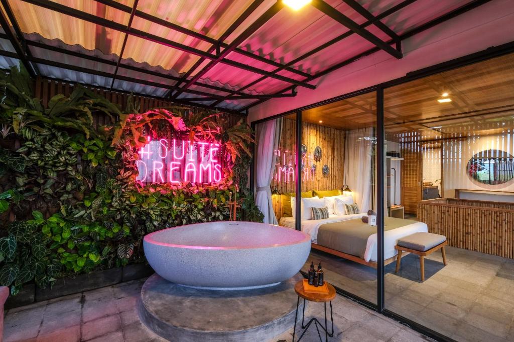 Pecatu Hotel | The Elementum