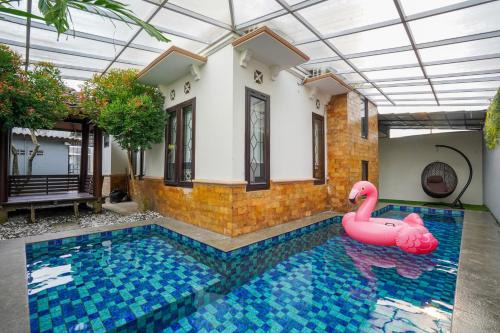 Sleman House | The Lavana Dzawani Villa Goodean
