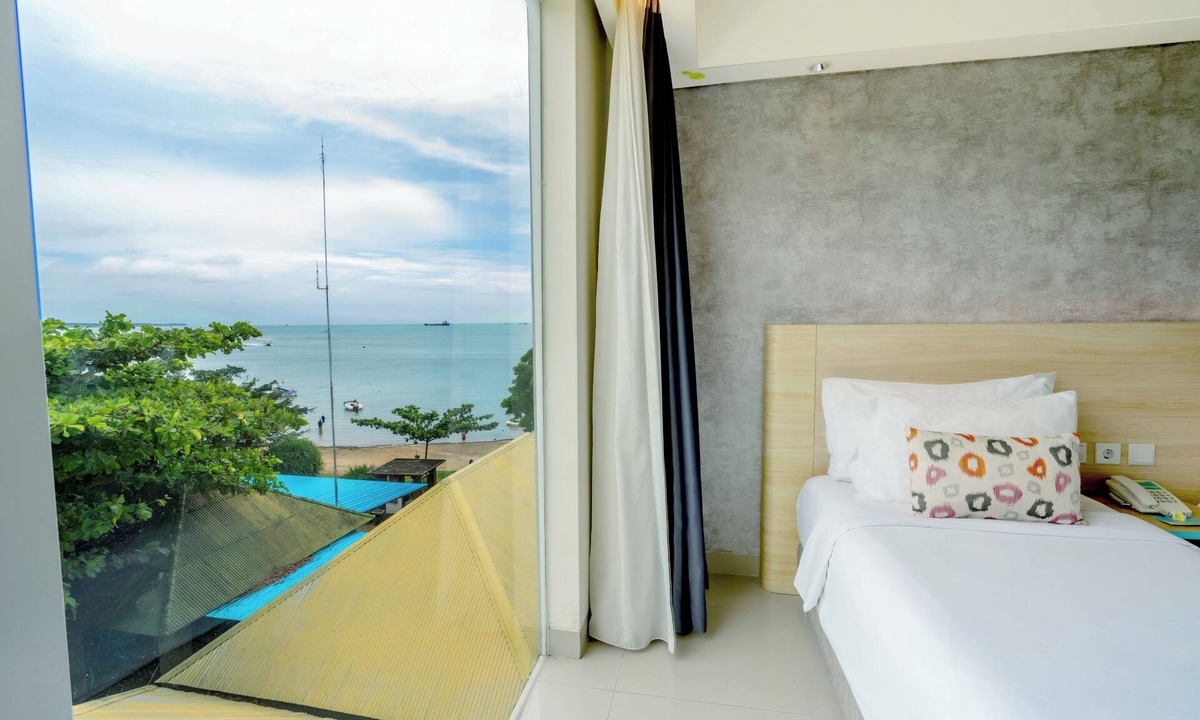 Kuta Selatan Hotel | Tijili Hotel Benoa
