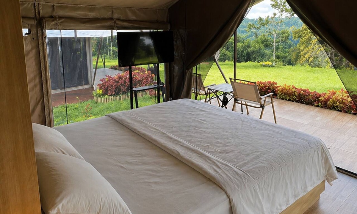 Nungnung Hotel | Tikumbar - Glamping, Cafe, Camping Ground & Campervan