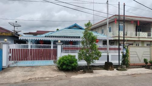 Singkawang House | TM guest house 2