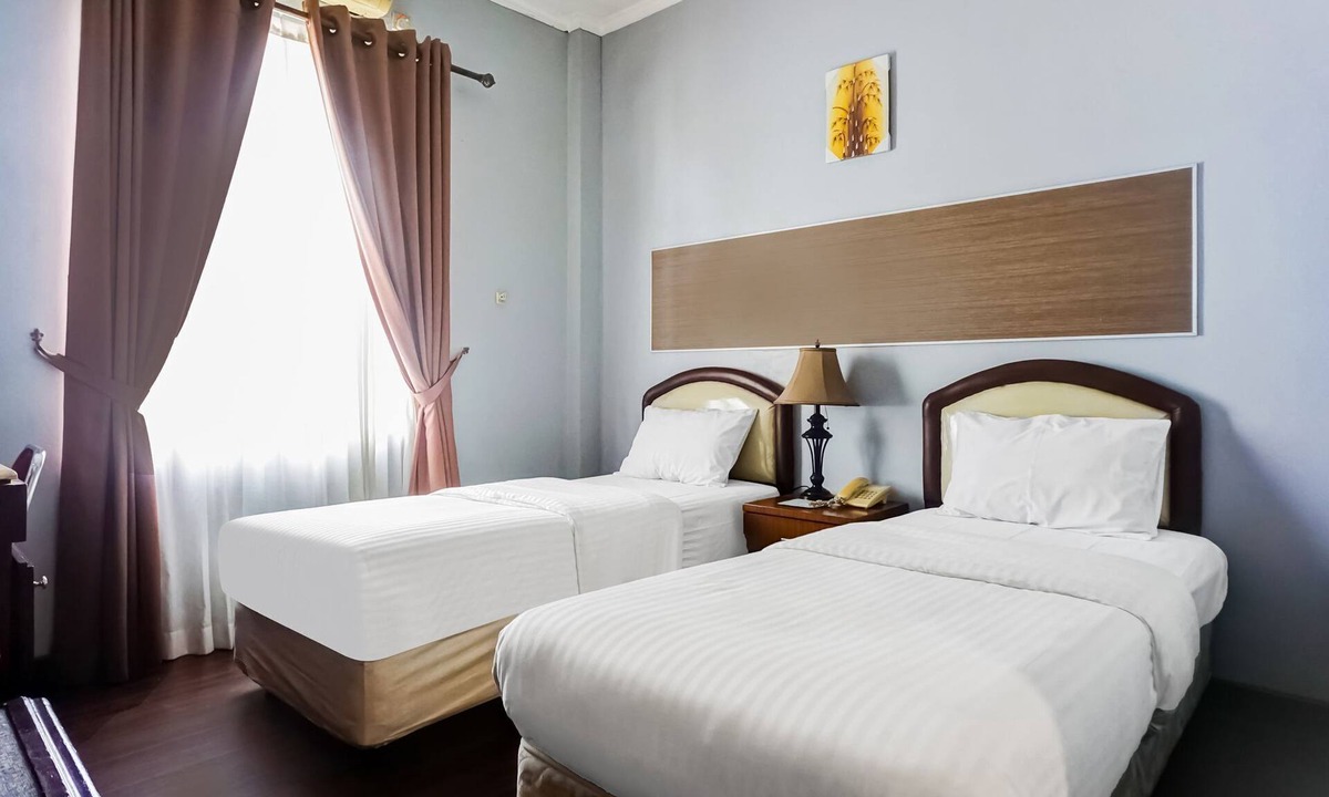 Binjai Hotel | Townhouse Oak Syariah Hotel Binjai