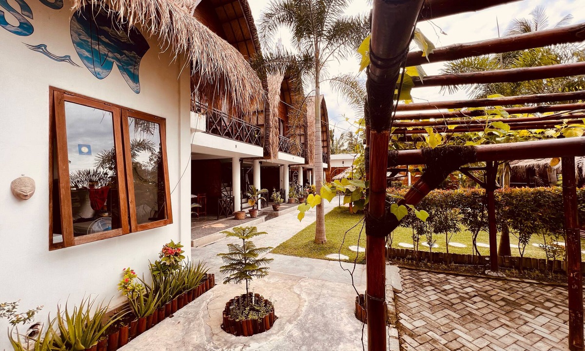Kuta Hotel | Traditional Tropical Hotel