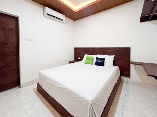 Teuku Umar House | Urbanview Hotel Arta Guna Casa 2