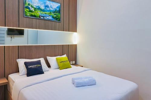 Tegal Hotel | Urbanview SANT Hotel Syariah near Stasiun Tegal