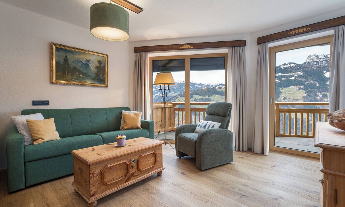 Hippach-Schwendberg Apartment | Vacation apartment 'Bennis Dahuam' on the Schwendberg/Hippach with top panorama