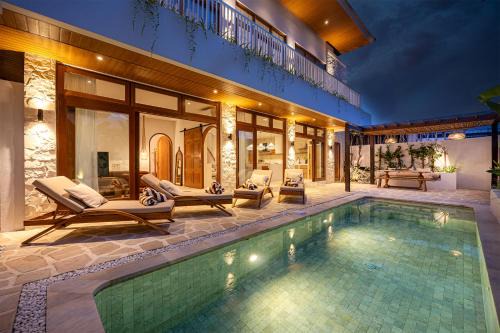 Sanur Villa | Villa Amoura by Optimum Bali, 500 m Sanur Beach