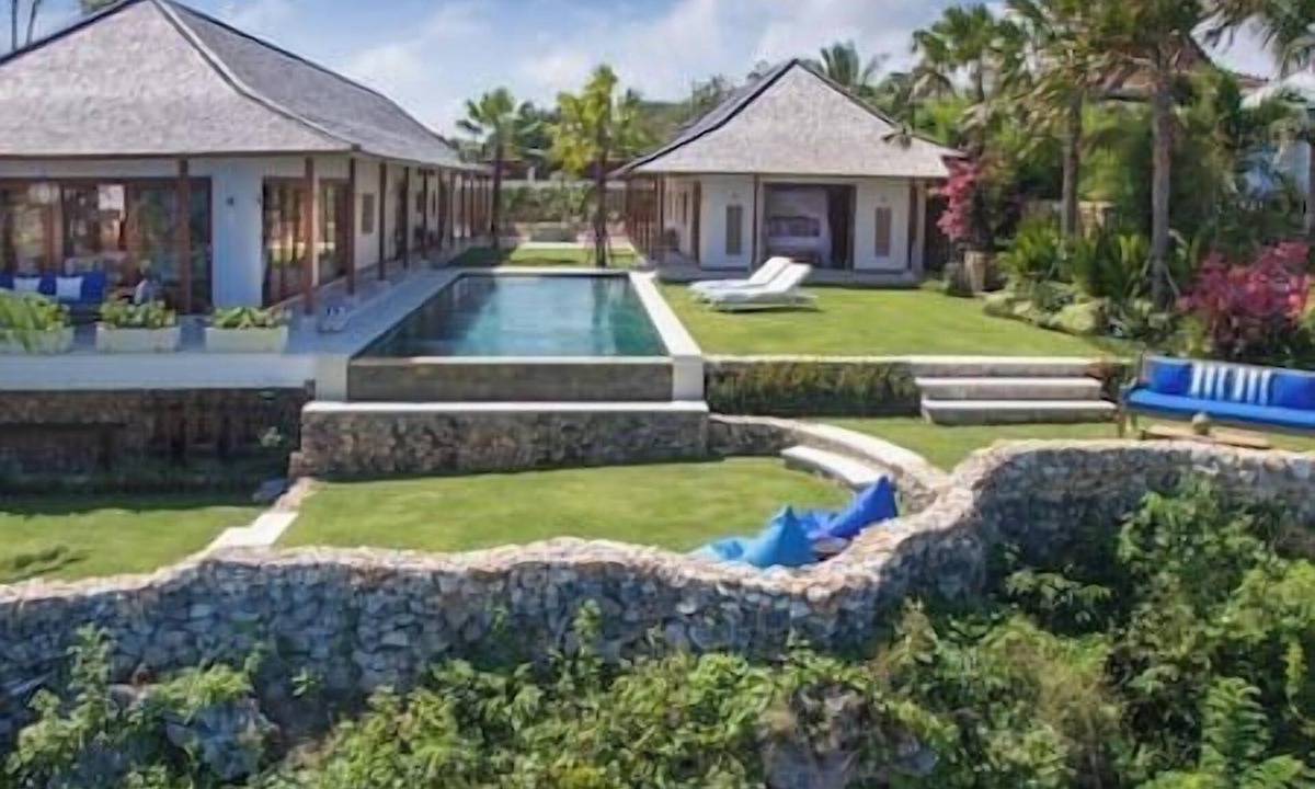 Pecatu Villa | Villa Sol y Mar | 5BR Uluwatu Escape w/Beach Access & Private Chef