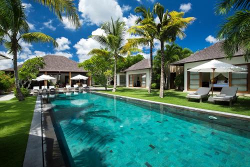 Drupadi Villa | Villa Tiga Puluh, 7 Bedrooms Private Villa in Seminyak