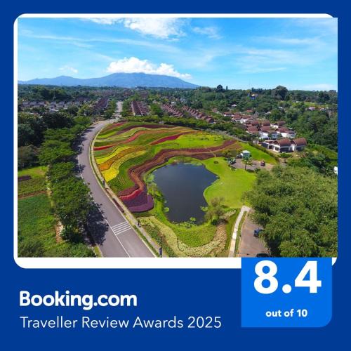 Ciawi Villa | Vimala Hills Resort Cozy Villa Puncak Gadog Bogor