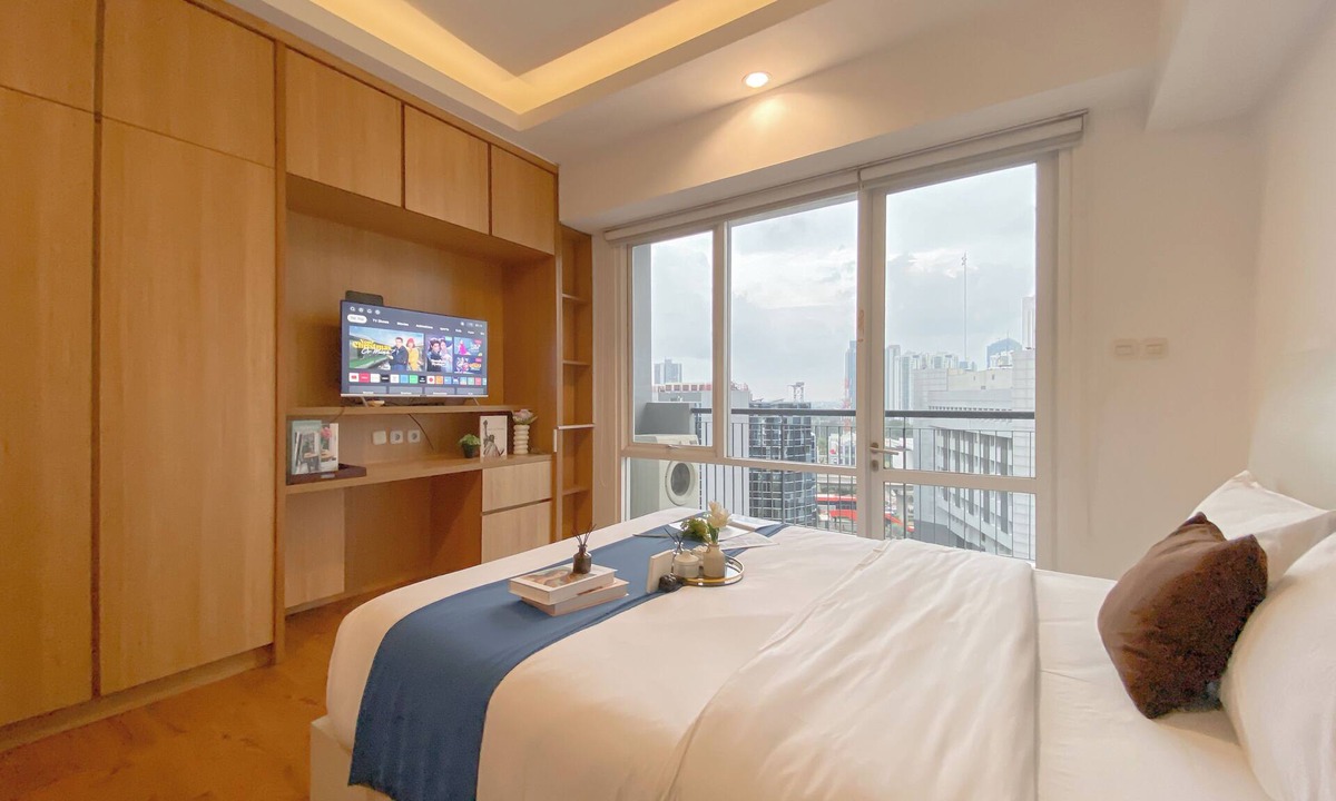 East Kuningan Apartment | Warm Neutral Look Studio Apartment Ambassade Kuningan