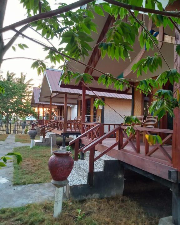 Gili Air Hotel | Why Not Bar And Bungalows
