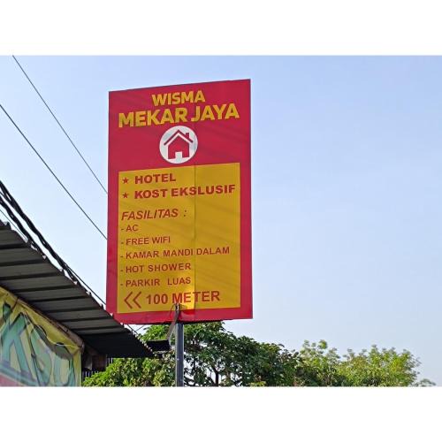 Surakarta Hotel | Wisma Mekar Jaya Syariah near Solo Safari Mitra RedDoorz