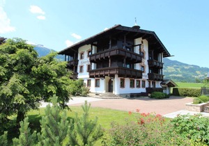 65 m² Apartment ∙ 1 bedroom ∙ 4 guests in Fügen