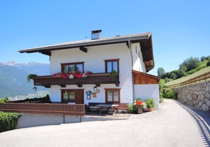 80 m² Apartment ∙ 2 bedrooms ∙ 5 guests in Niederpillberg