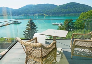 Apartment in the garden house B&B - Amerika-Holzer Hotel Resort in Klopein