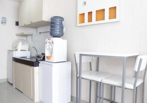 Bright Studio Room at Dago Suites Apartment near ITB By Travelio in Bandung