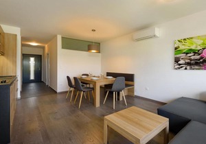Classy Holiday Home in Lutzmannsburg with Garden in Lutzmannsburg