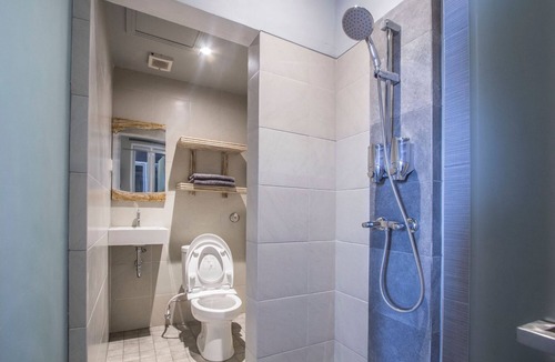 Ubud City-Centre Apartment | 101 # 1 BR Studio Apartment for solo traveler in Ubud