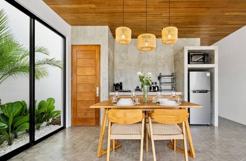 Padonan Villa | 1BR Private Pool Villa with Smart TV & Rice Field Vibes