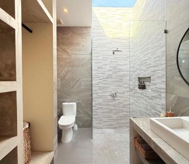 Berawa Villa | 2 bedroom villa close to berawa beach finns beach