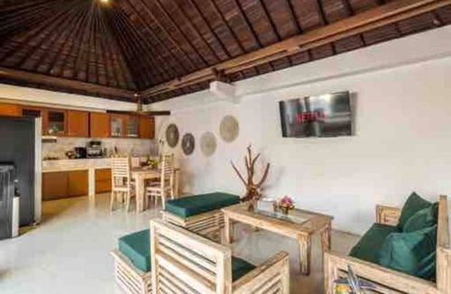 Sunset Road Villa | 2 Bedroom Villa with private Pool in Seminyak Bali