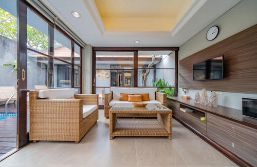 Padangsambian Klod Villa | 2BR villa w- private pool & workspace