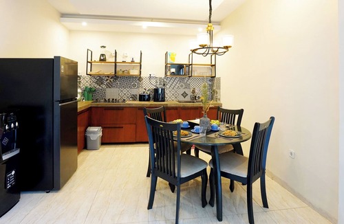 Sanur Kauh Villa | 3 Bedroom Pool West Sanur - Lake House