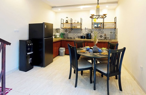 Sanur Kauh Villa | 3 Bedroom Pool West Sanur - Lake House