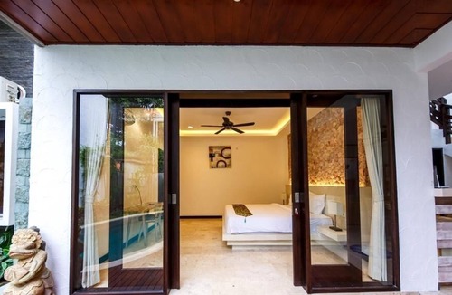 Nakula Villa | 3BR 15mins to Beach, Central Seminyak