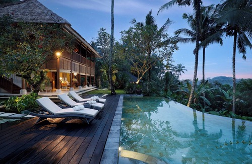 Kedewatan Villa | 3BR Designer Villa w/Panoramic Sayan Valley View