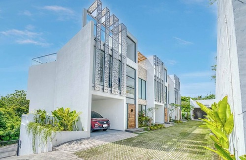 Kutuh Villa | 3BR Private Pool Villa in Nusa Dua Near Pandawa Beach