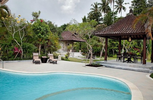 Melayang Villa | 3BR Traditional-Styled Villa Near Ubud! 11Min Drive To The Monkey Forest! W/Pool