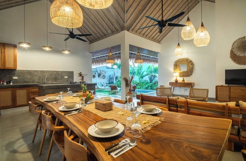 Seminyak Villa | 3BR Villa Fleur De Vie Tranquility in Seminyak