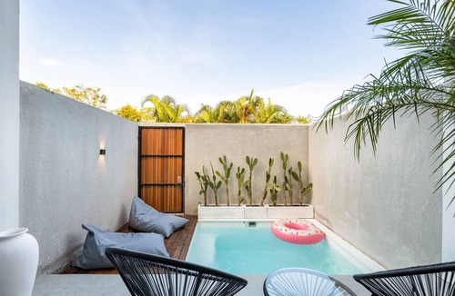 Berawa Villa | 4 mins to beach/Finns/Atlas - New LUXE Pool Loft