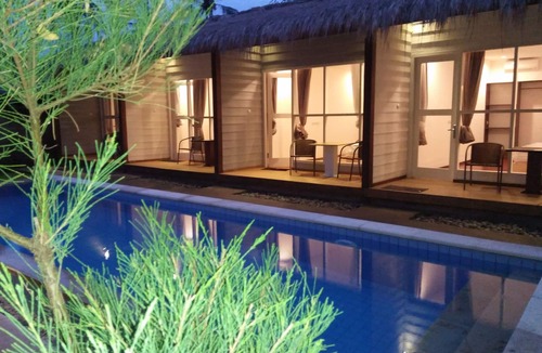 Gili Trawangan Villa | 4 rooms villa phyphy gili trawangan