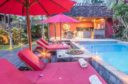 Padangsambian Klod Villa | 5 Bedroom Warm intimate family villa