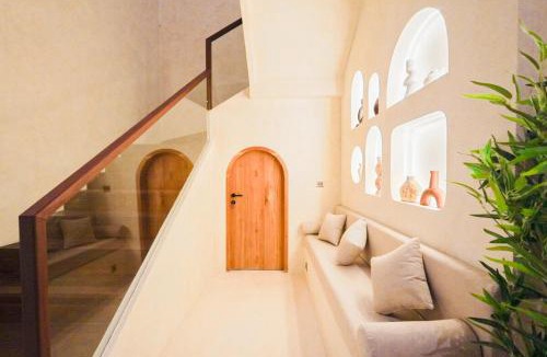 Dewi Sri Villa | 5BR luxury Mediterranean style villa in kuta