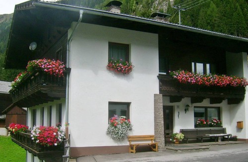 Sankt Jakob in Defereggen Apartment | 68 m² Apartment ∙ 3 bedrooms ∙ 6 guests