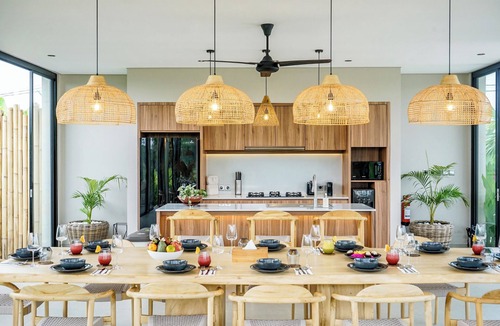 Singakerta Villa | 6BR Villa Manoe Pais a Sanctuary in Lush Ubud's RiceFields